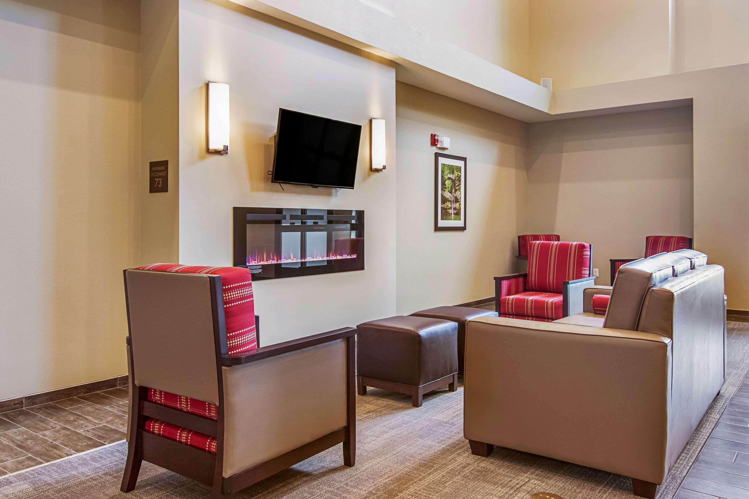Comfort Suites Wooster Near University Campus Dış mekan fotoğraf
